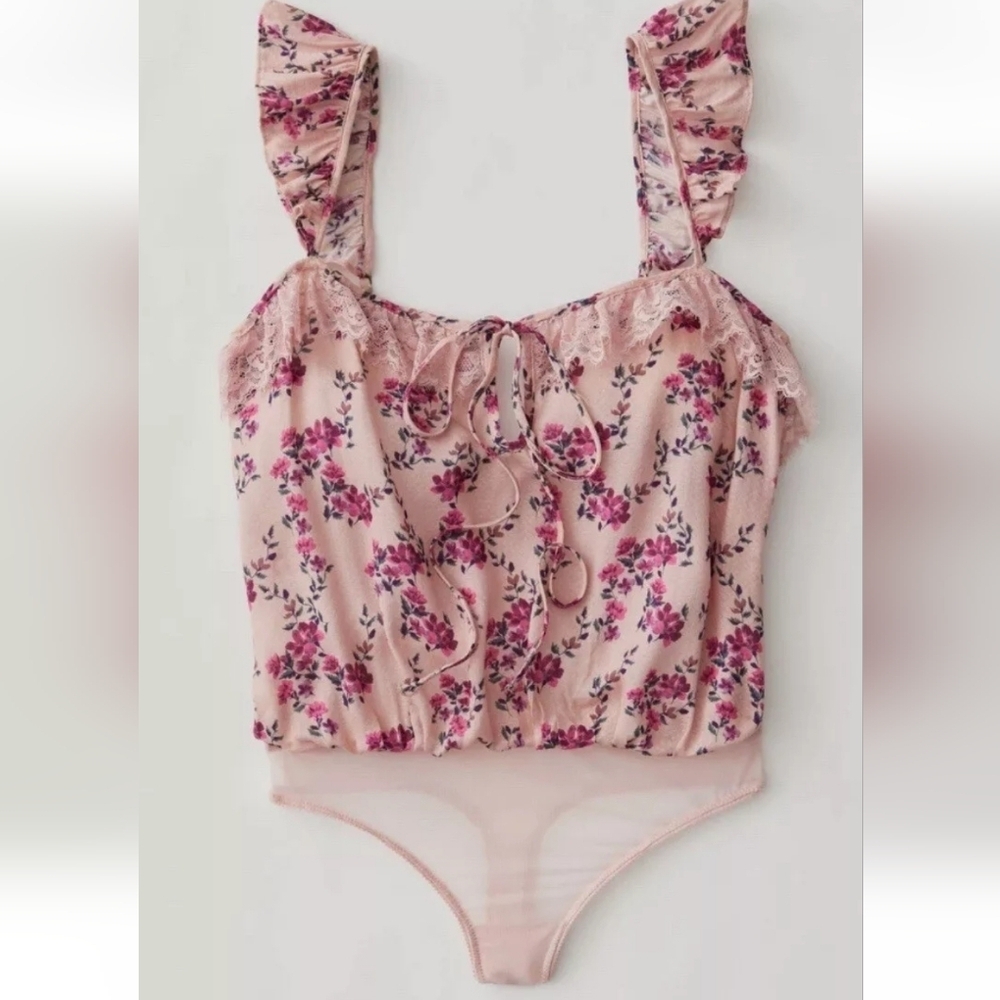 Free People Intimately Take It Away Floral Bodysuit NWT Sz S
